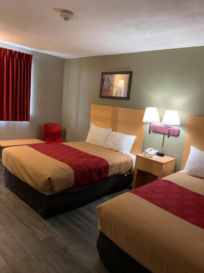 Falls Inn Newton Falls Bagian luar foto