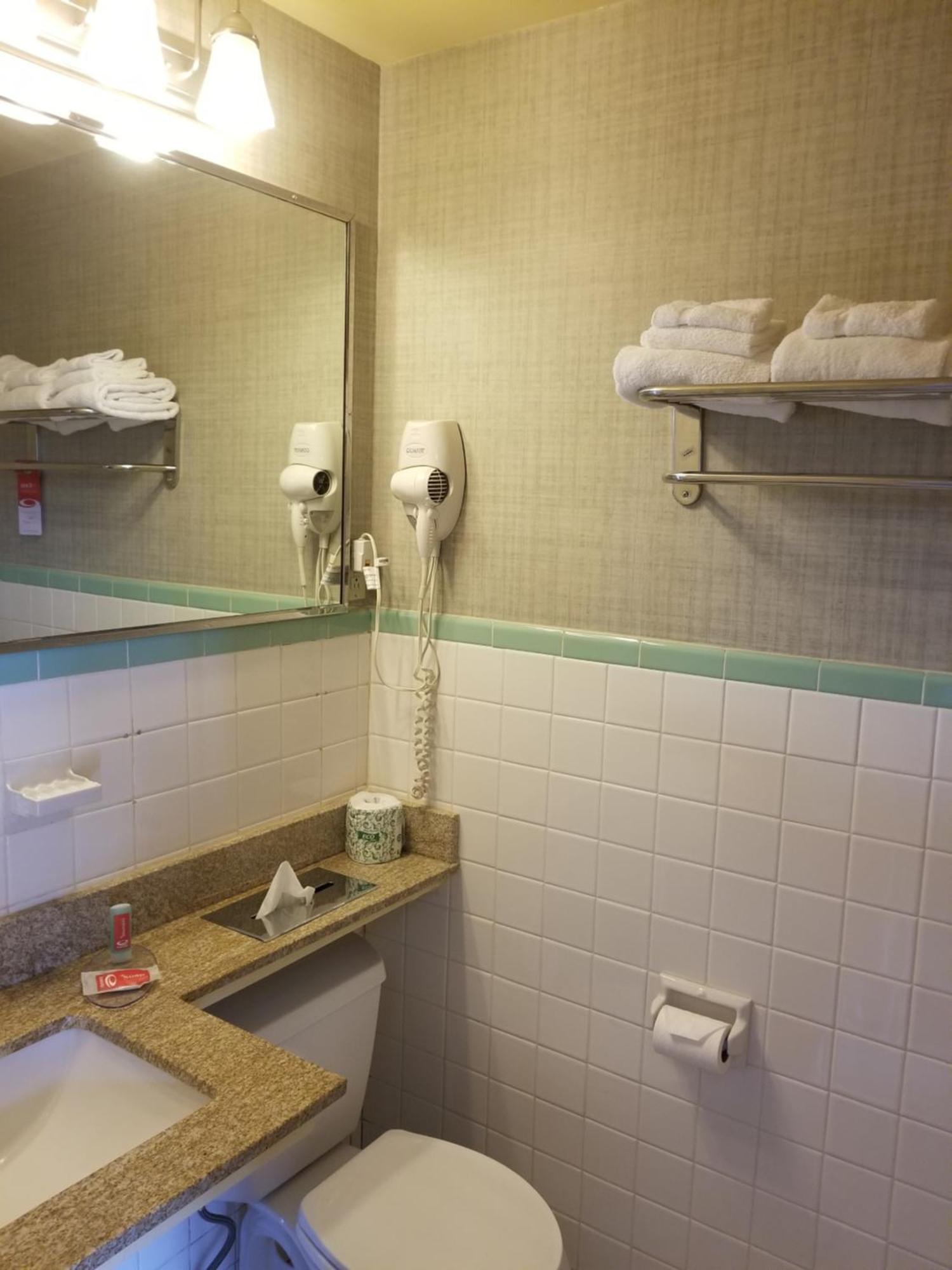 Falls Inn Newton Falls Bagian luar foto